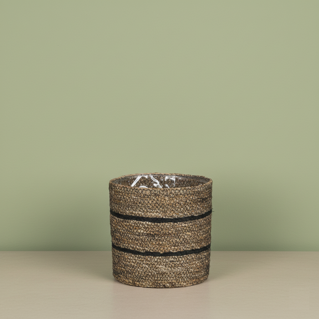 Lined Seagrass Basket Planter